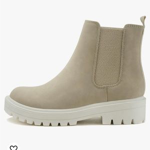 Soda Pilot ~ Women Lug Sole Low Heel Chelsea Fashion Ankle Bootie